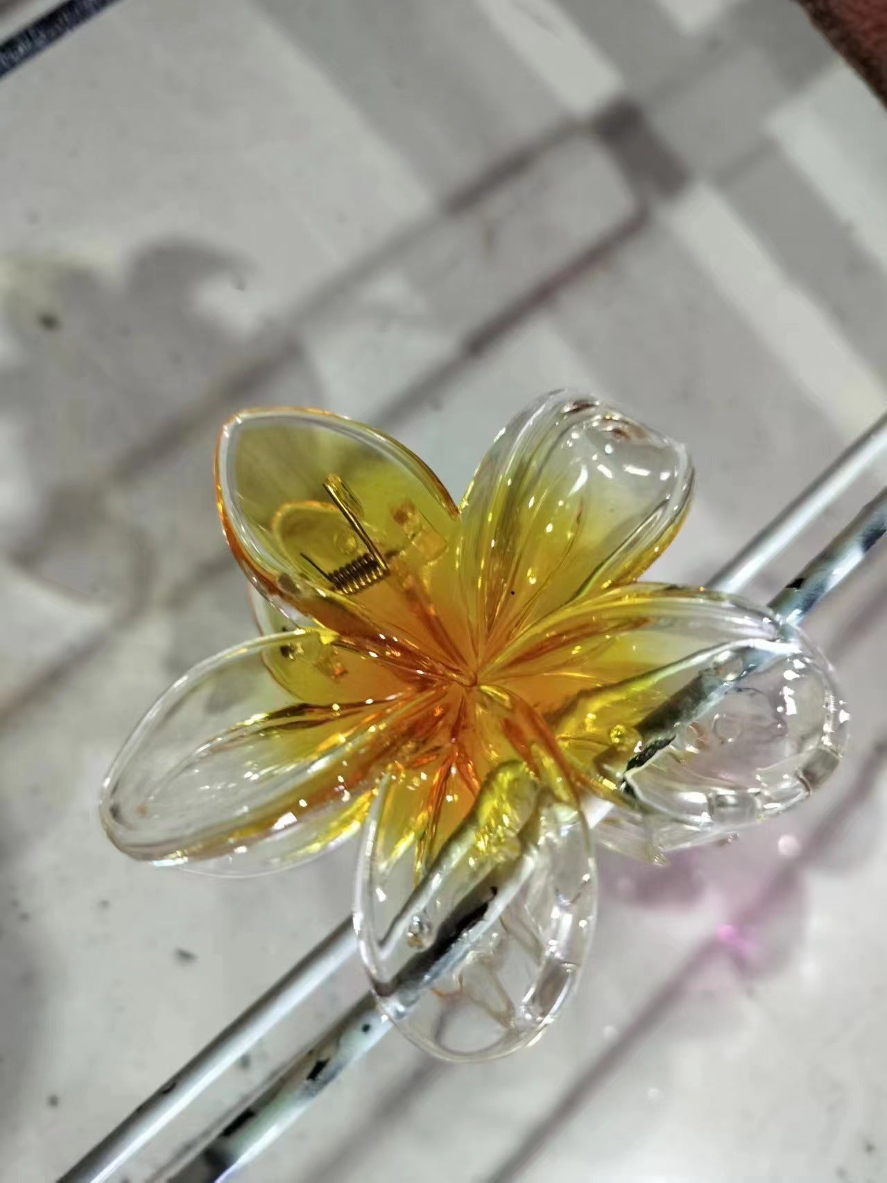 Wholesale Color Egg Flower Hairpin Flower Grab Clip Back Head Shark Clip